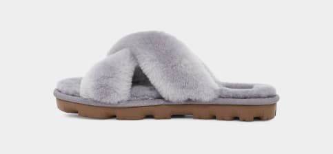 Fuzzette slide outlet